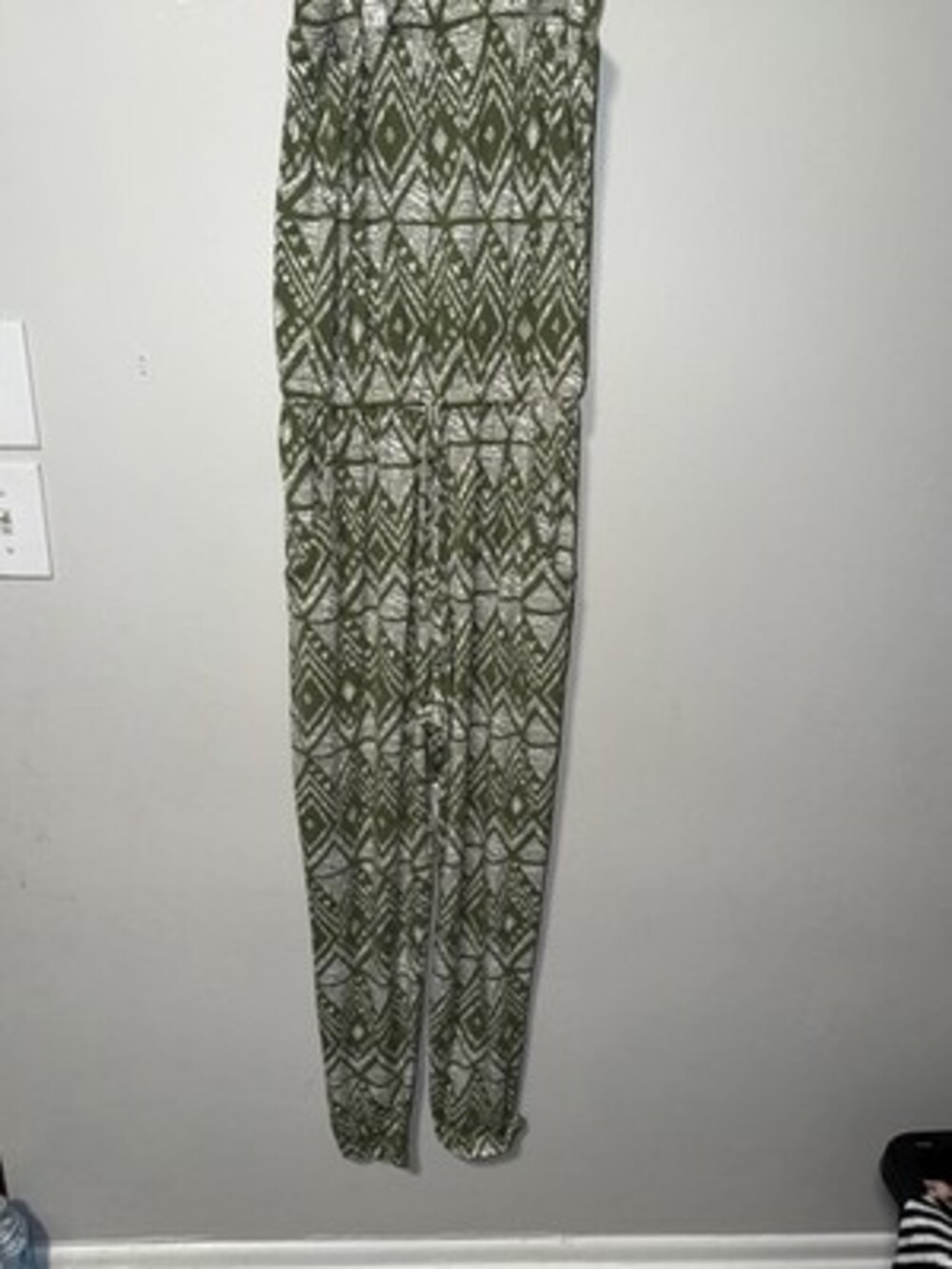 Just Be Green White Geometric Jumpsuit M Strapless Tapered Leg Drawstring